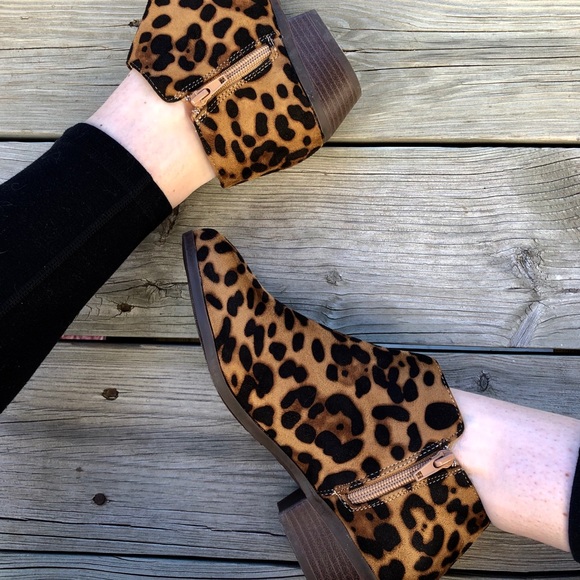 Leopard print booties - Picture 2 of 6